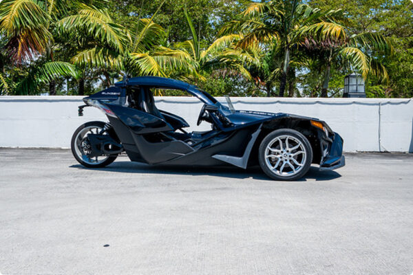 2021 POLARIS SLINGSHOT HARDTOP - Image 3