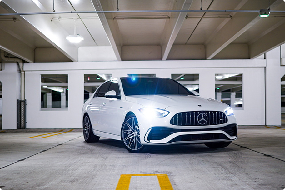 Mercedes Benz AMG C43