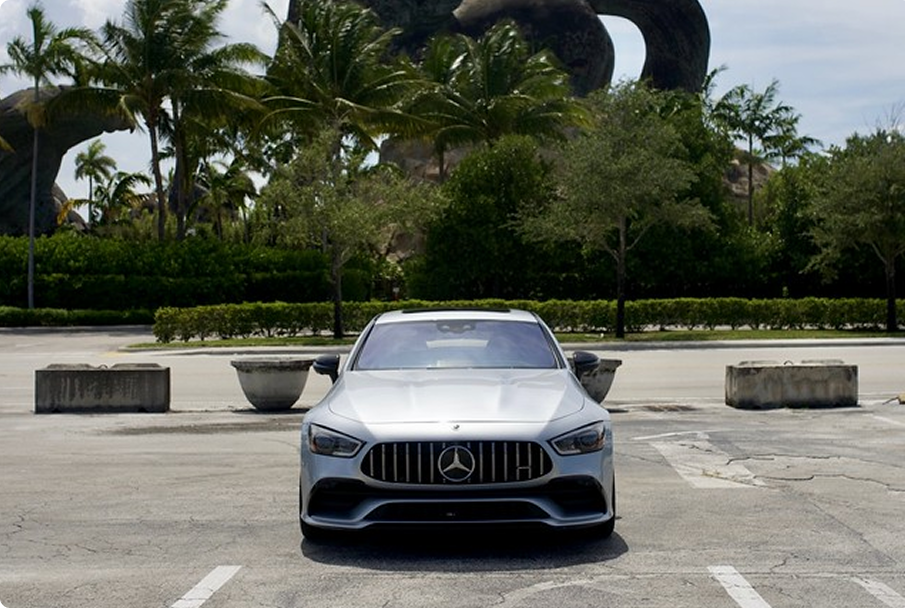 Mercedes Benz AMG GT43